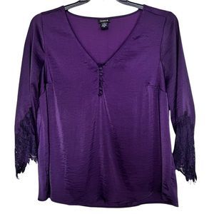 TORRID Womens Sz 00 Lace Inset Bell Sleeve Purple Blouse